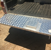 Tail gate vice plate 